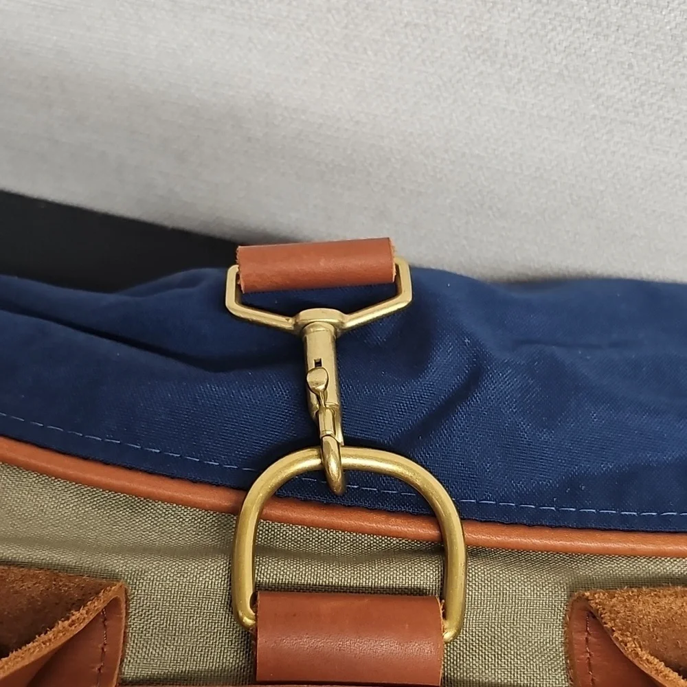 SWORD & PLOUGH LAPTOP MESSENGER BAG BFPM-10-044